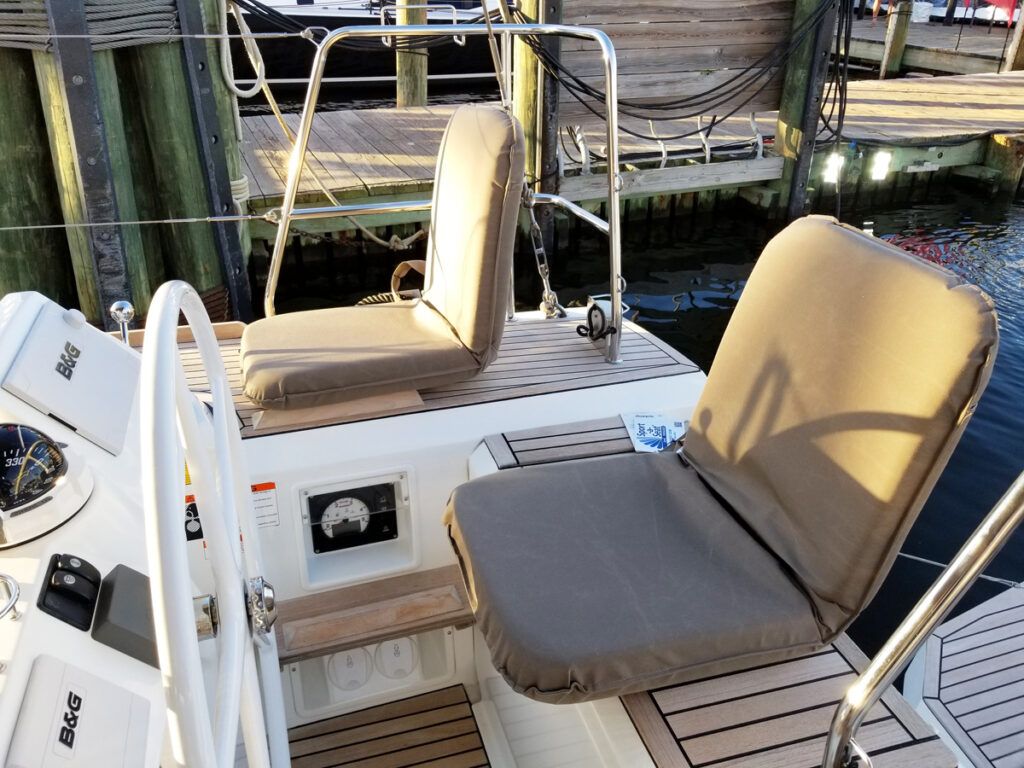 Tables chaises bateau