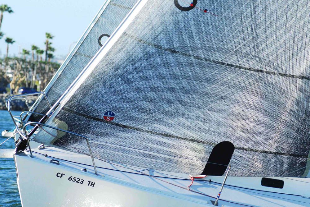 Voiles de course et de croisière