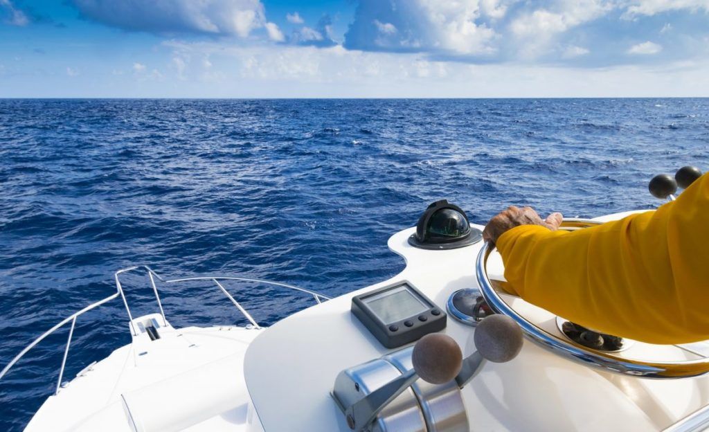 8 bonnes habitudes de navigation - vigilance et sécurité