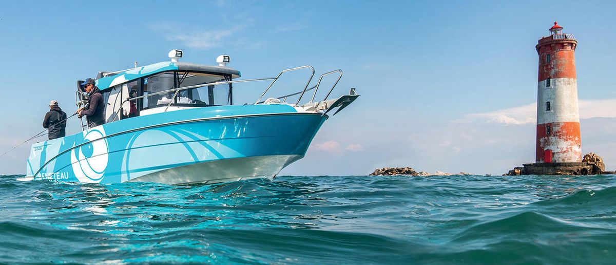Meilleur bateau de pêche 2021 - Beneteau Barracuda 8