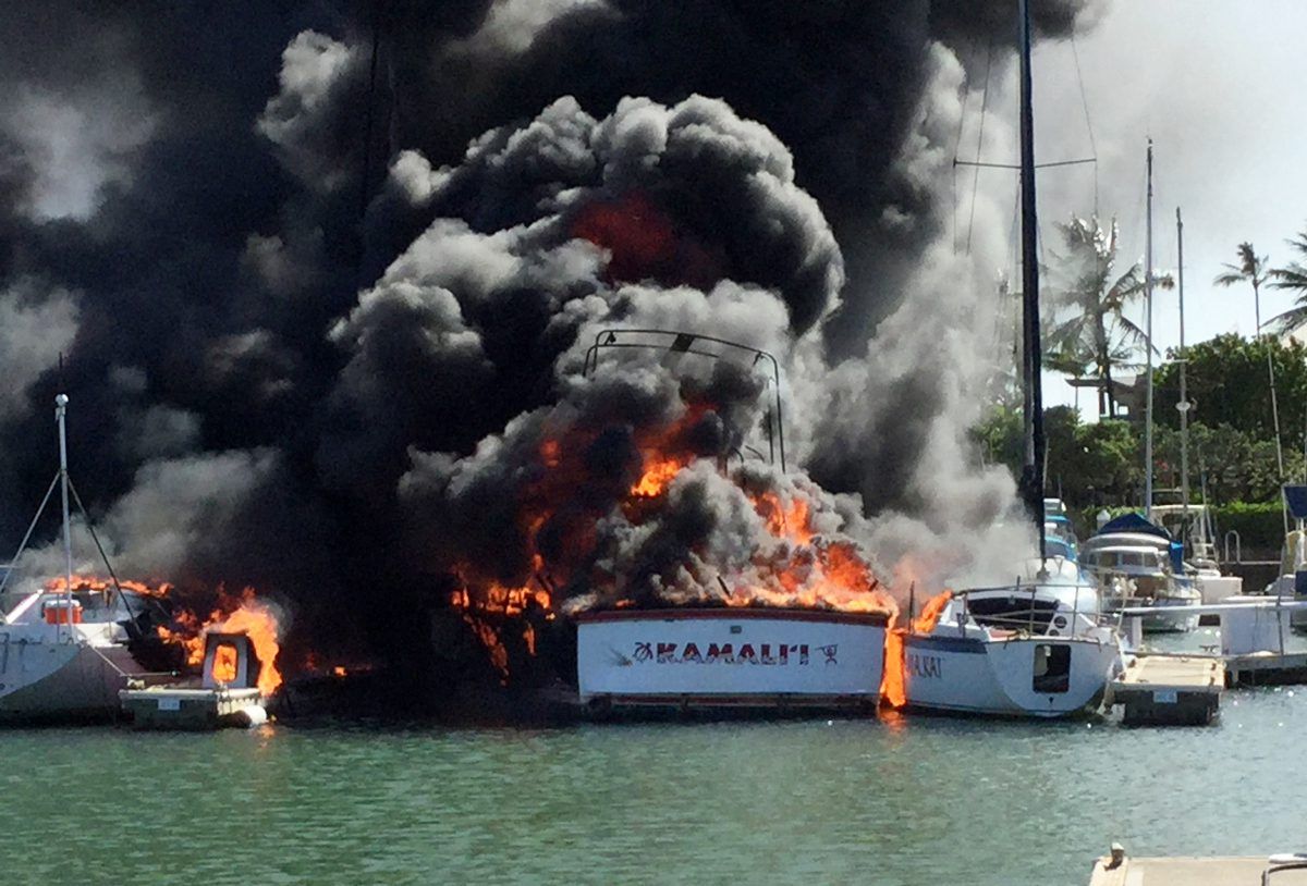 Incendie dans le port