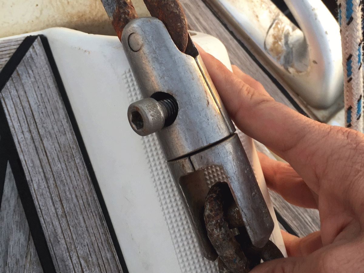 Joint de chaîne d'ancrage