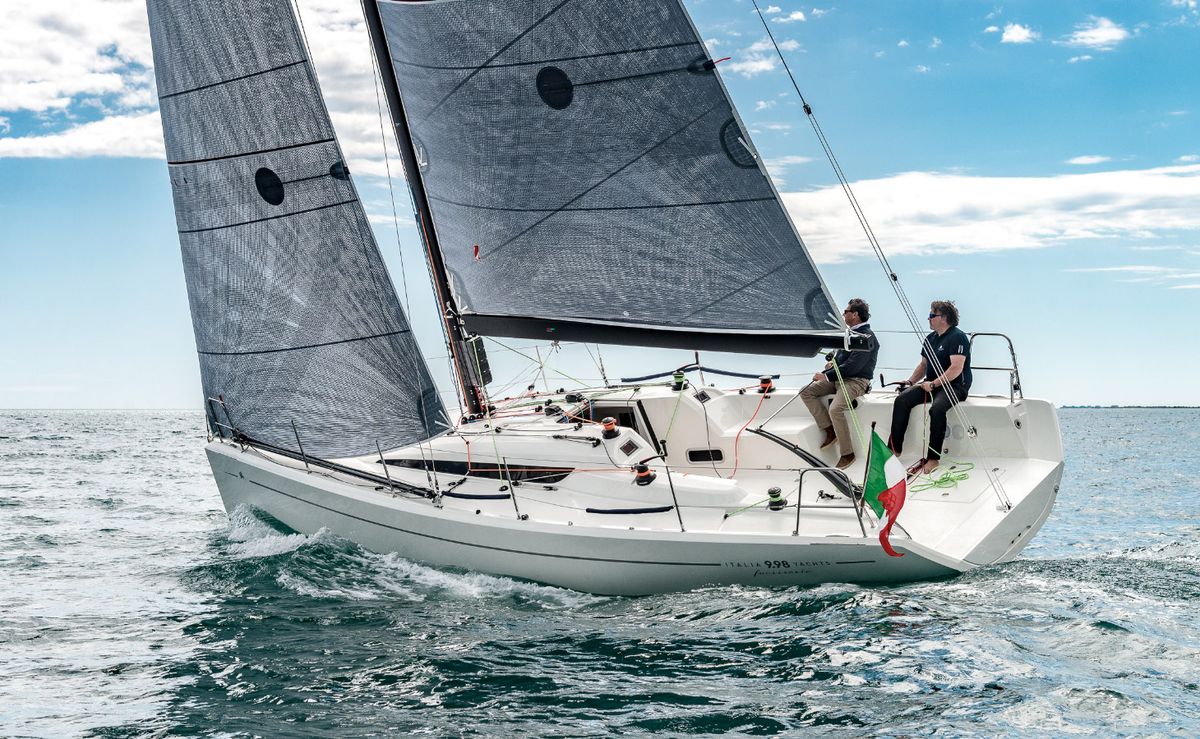 Voiliers de 10 mètres : Italie 9,98