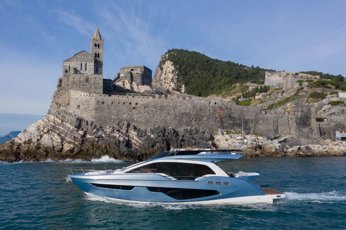 f68-gullwing_exterior_7