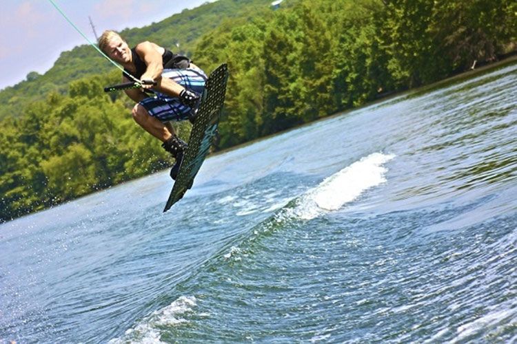Comment faire du Wakeboard