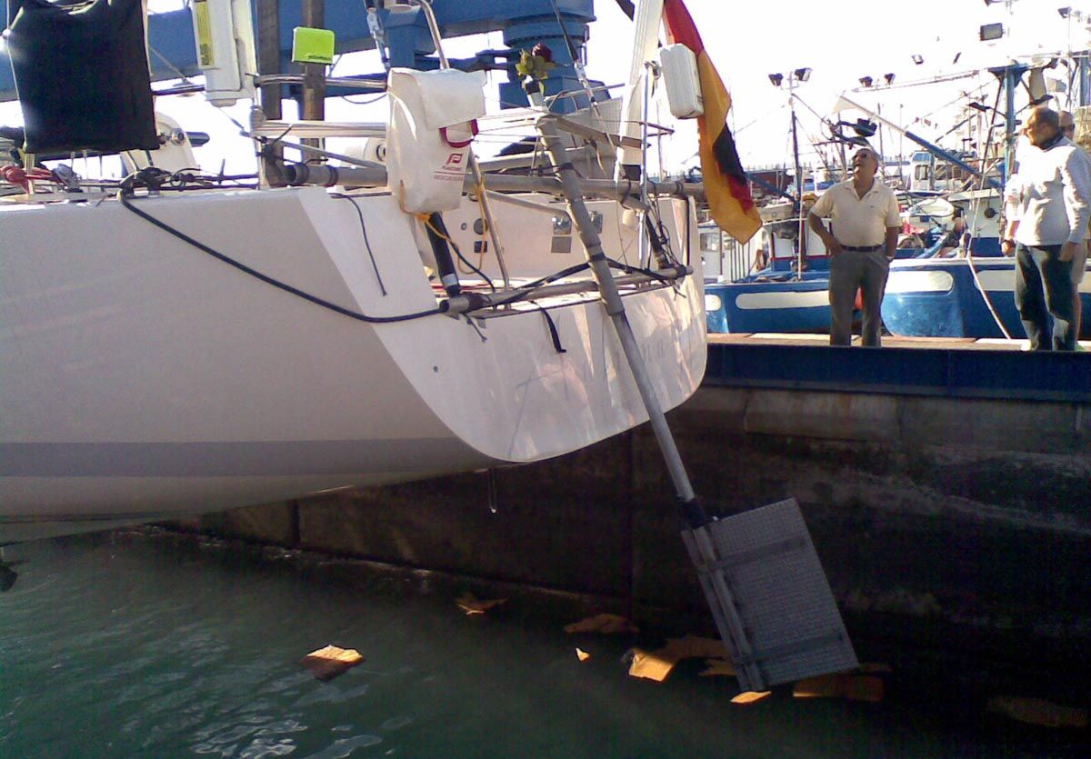 Gouvernail de secours