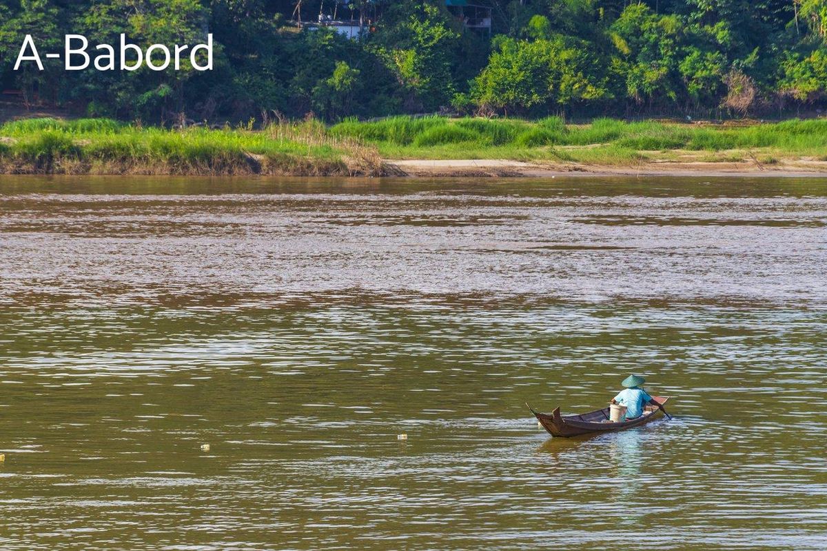 L'instant sacré sur le Mékong, paradis secret pour les rameurs.
