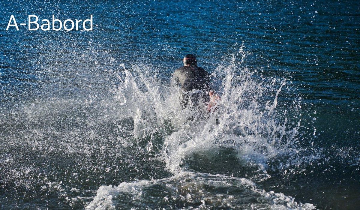 Plongez dans l'action ! Maîtriser la chute, premier pas vers le wakeboard. 🌊 #WakeboardEntraînement