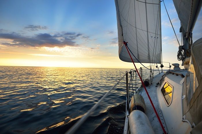 À qui s’adresser pour acheter ou vendre un yacht ?