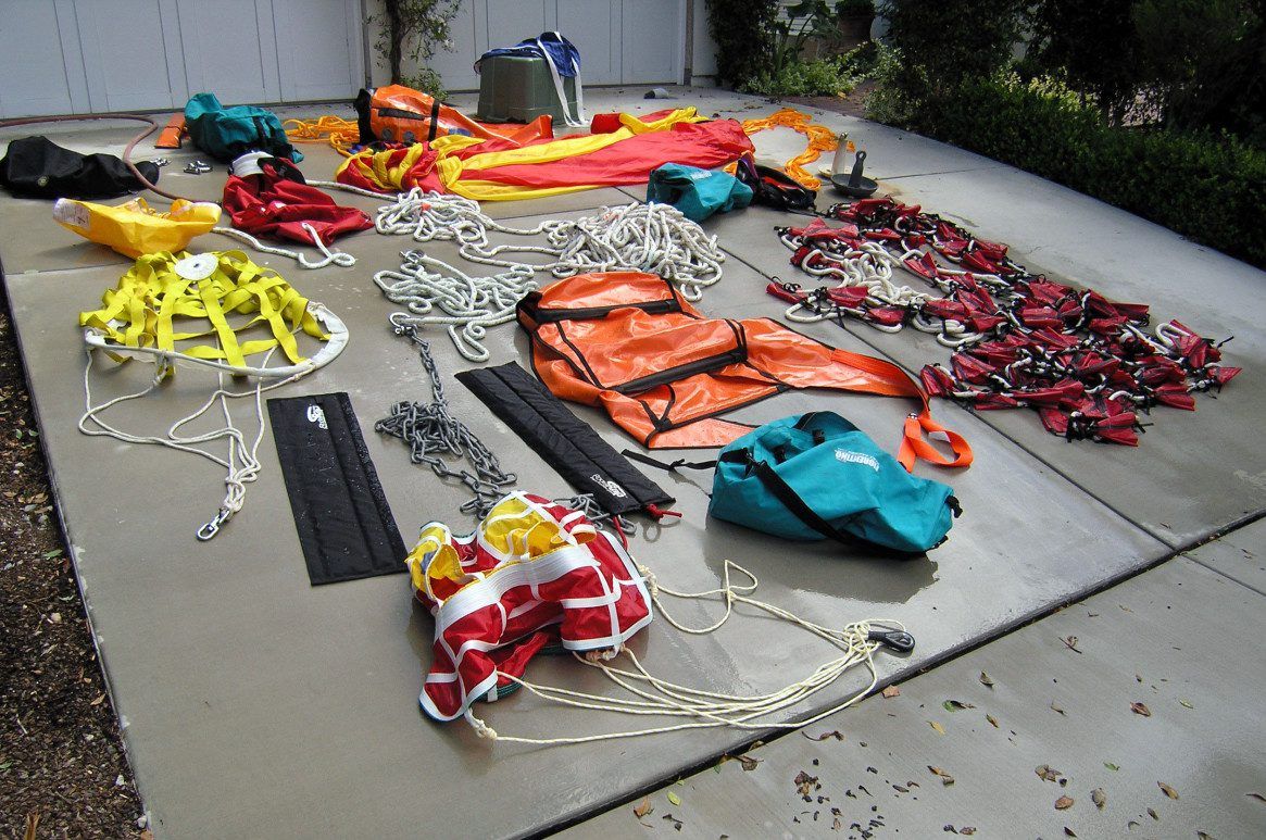 Ancres flottantes et sphères : différences et similitudes