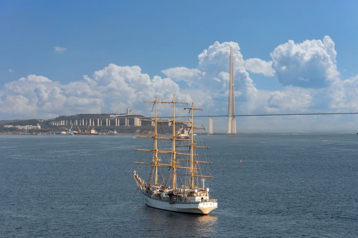 Collision du Cuauhtémoc avec le pont de Brooklyn : faits, causes et répercussions