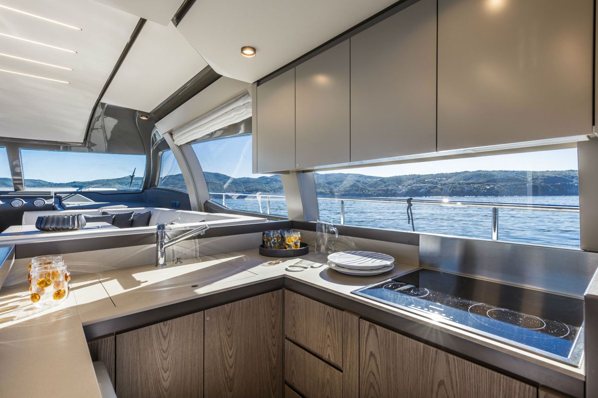 La cuisine à bord des yachts est aujourd'hui de style "grand hôtel".