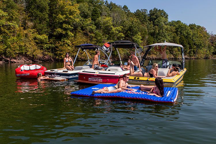 Les 5 meilleurs gadgets à emporter sur le bateau cet été