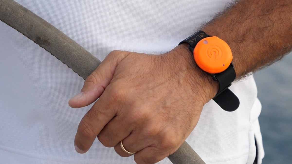 MOB : Olas, le bracelet de survie