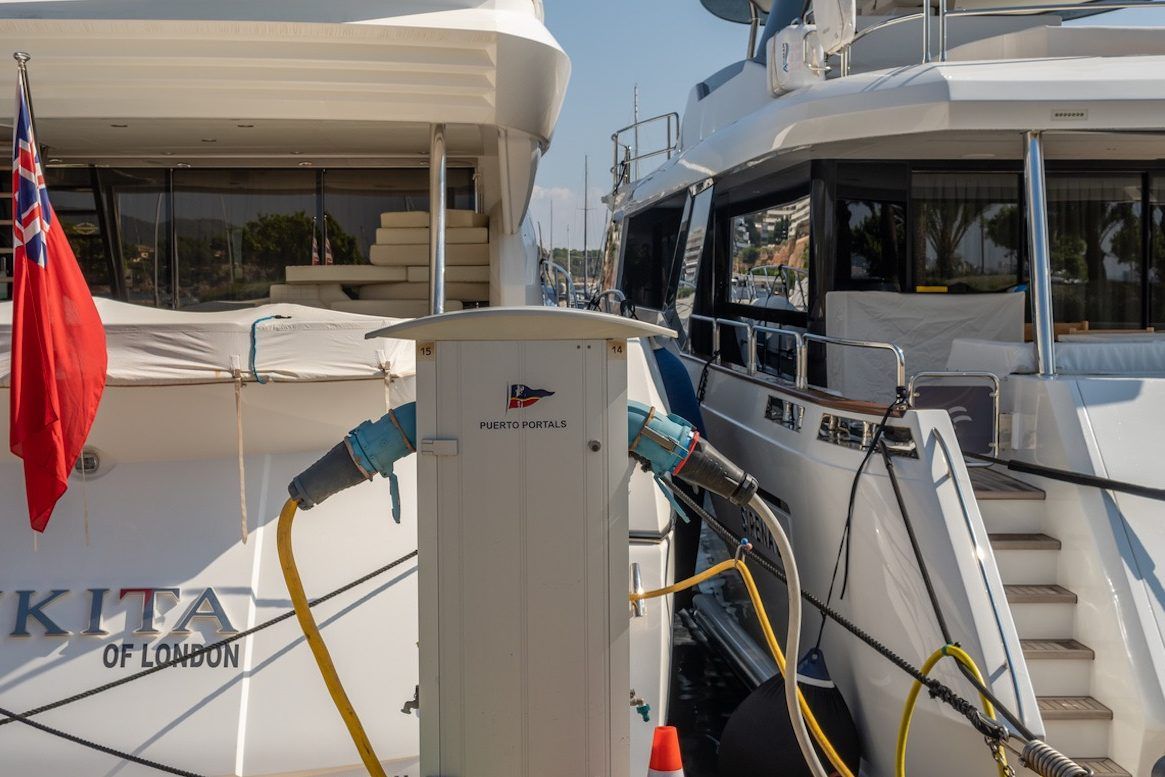 Naviguer vers l'avenir : l'étude de marché 2023 de Boats Group indique que le marché européen des bateaux électriques est en train de décoller.