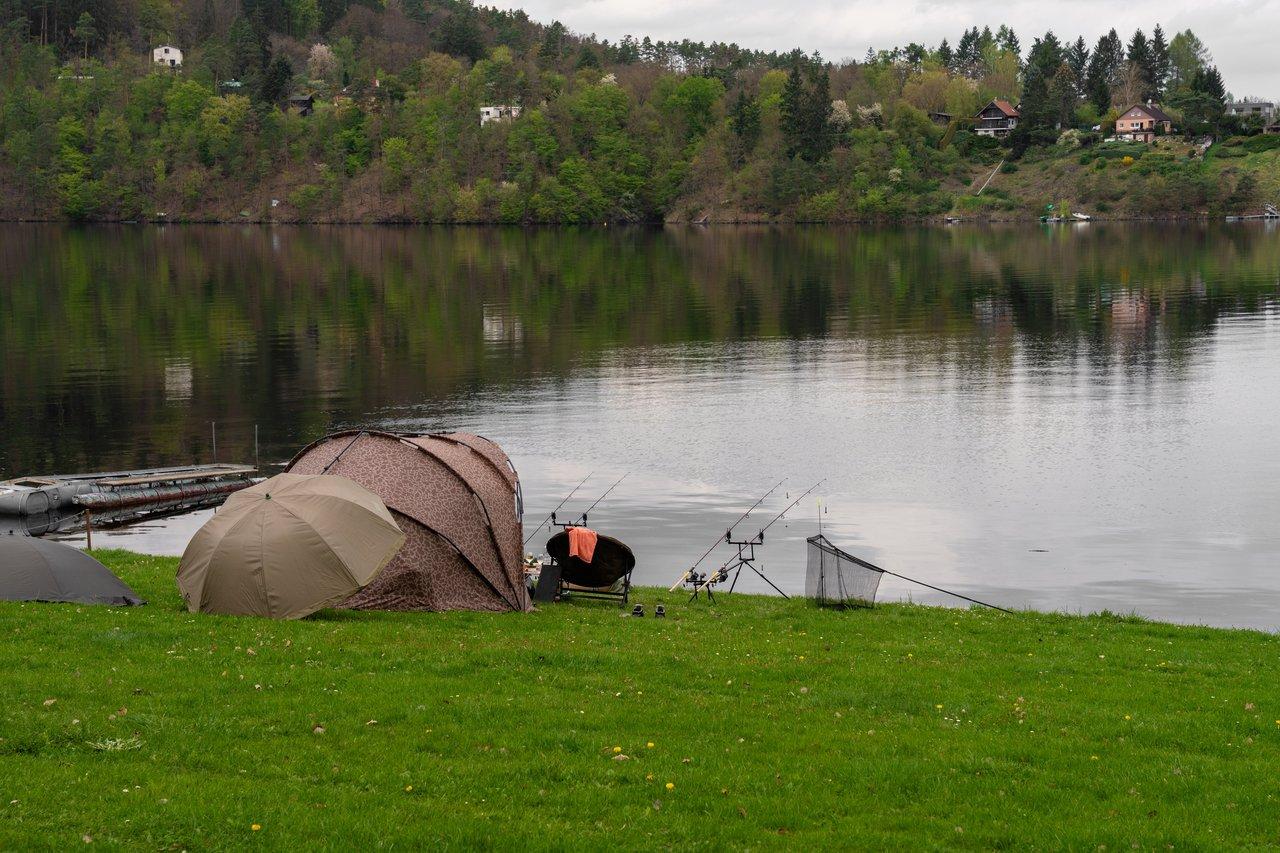 Techniques efficaces pour la pêche à la friture durant la montée des eaux au printemps
