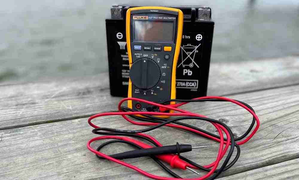 Un guide sur l'utilisation du multimètre sur un bateau