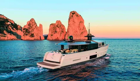 ARCADIA : DES YACHTS CONÇUS POUR L'EXPÉRIENCE EN MER DE SES HÔTES