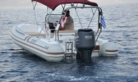 Arceau de sécurité sur le bateau : ceux qui l'aiment et ceux qui le détestent