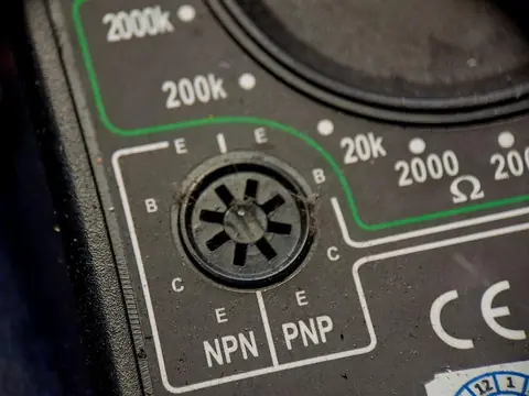 Détecteurs de touches électroniques en eau douce : avantages et limites détaillés