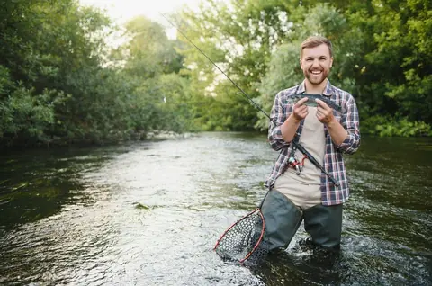 Initiation à la pêche à la mouche en eau douce pour débutants motivés