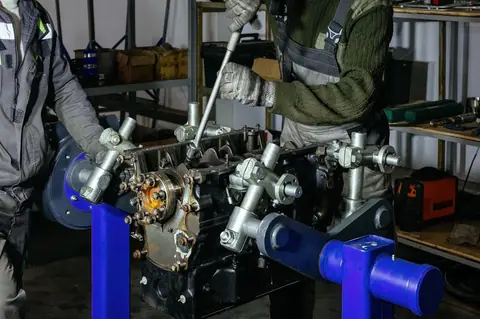 Fuite d’huile d’embase sur Yamaha F25: diagnostic, réparation et budget 2026