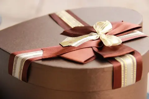 Quels sont les types d’accessoires assortis pour couple qui existent et leurs avantages pour ce dernier ?