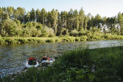 S’initier à la pêche en float-tube : premiers pas, sécurité et astuces