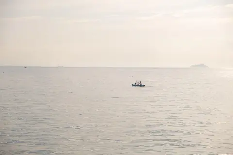 Techniques expertes de pêche au flotteur en mer